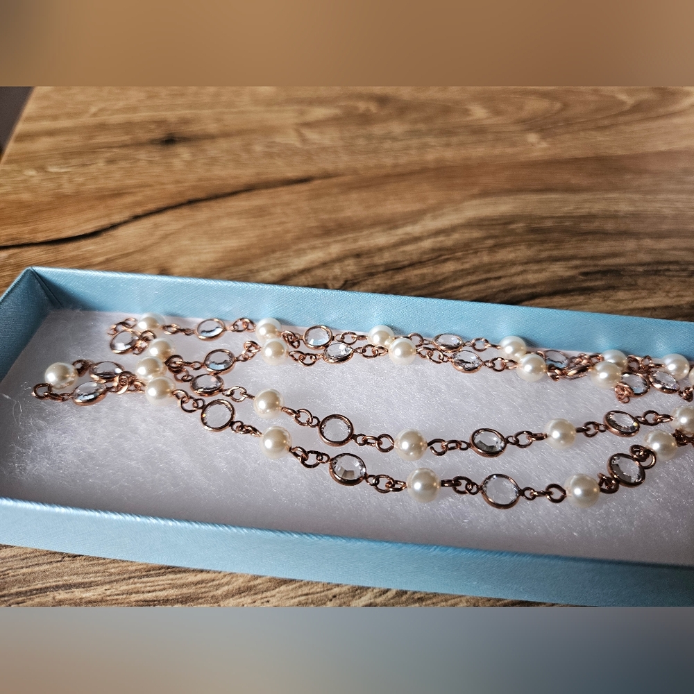 Touchstone crystal by Swarovski necklace with pearls
